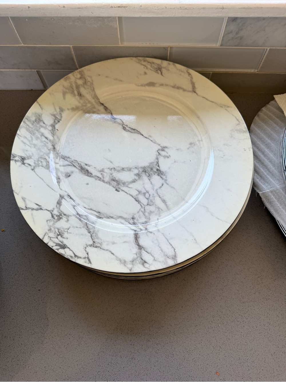 Marble-Pattern Ceramic Dinner Plate - White/Gray 12 Piece